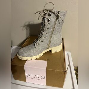 Journee Collection Women's Cream Lace-Up Boots